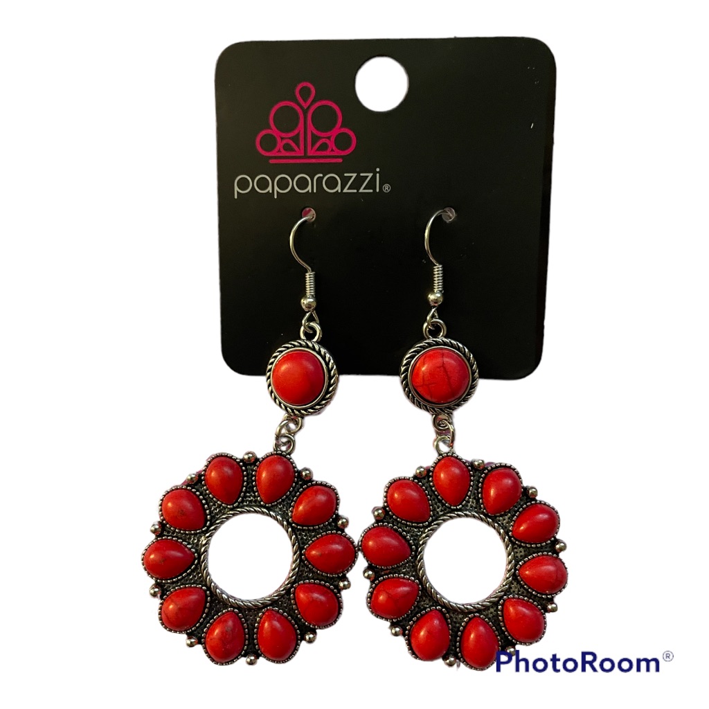 Paparazzi Red Earring 10$